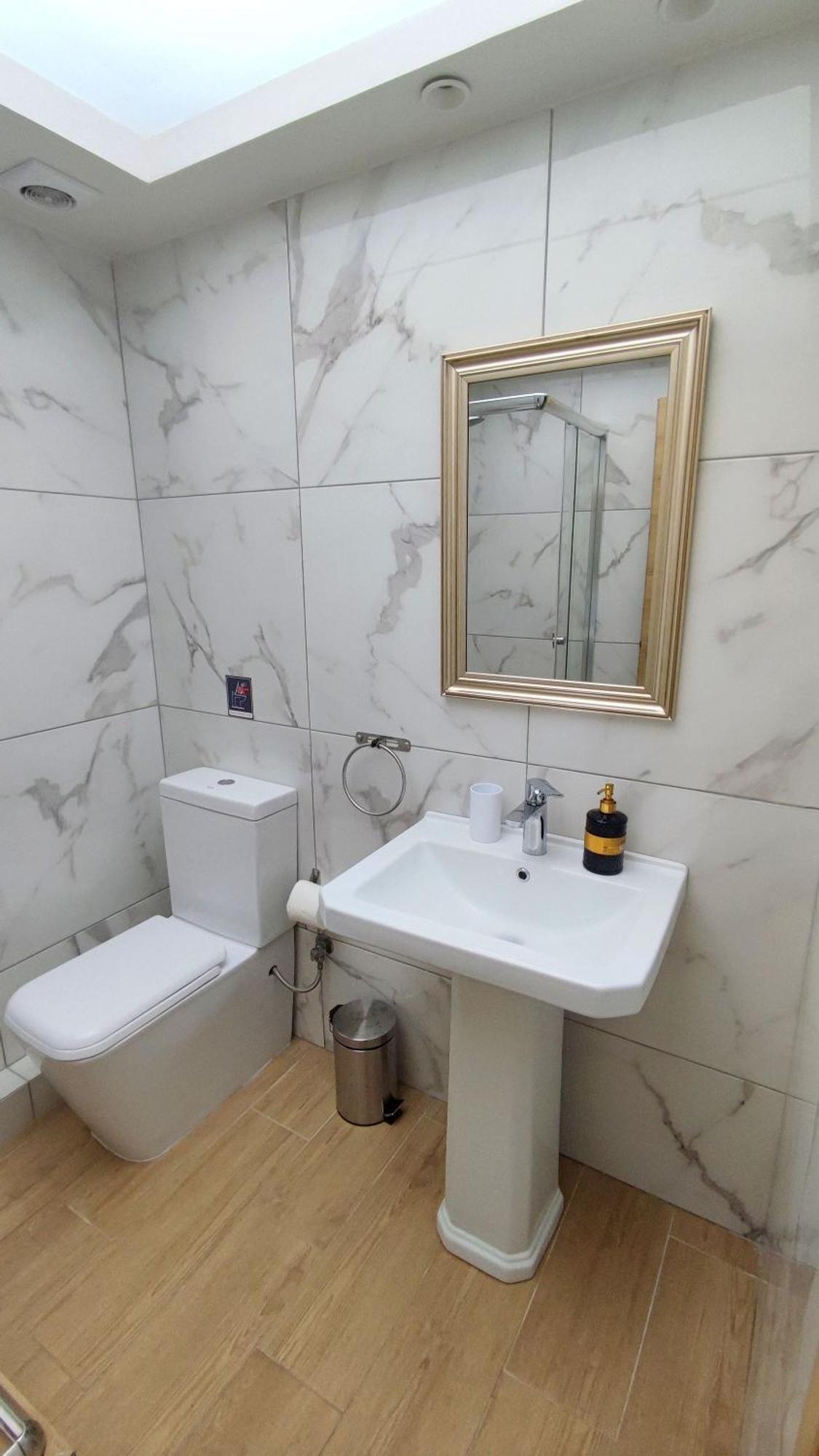 Ermou Downtown Suites By Athens Urban Retreat Екстер'єр фото