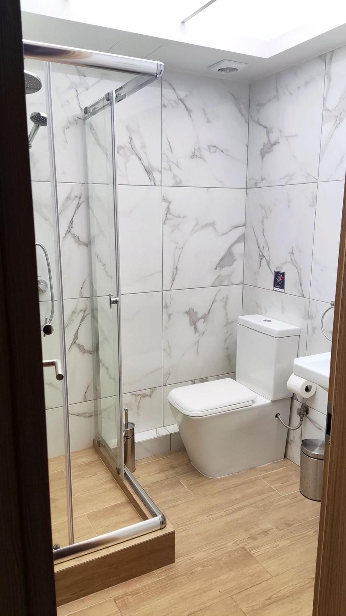 Ermou Downtown Suites By Athens Urban Retreat Екстер'єр фото