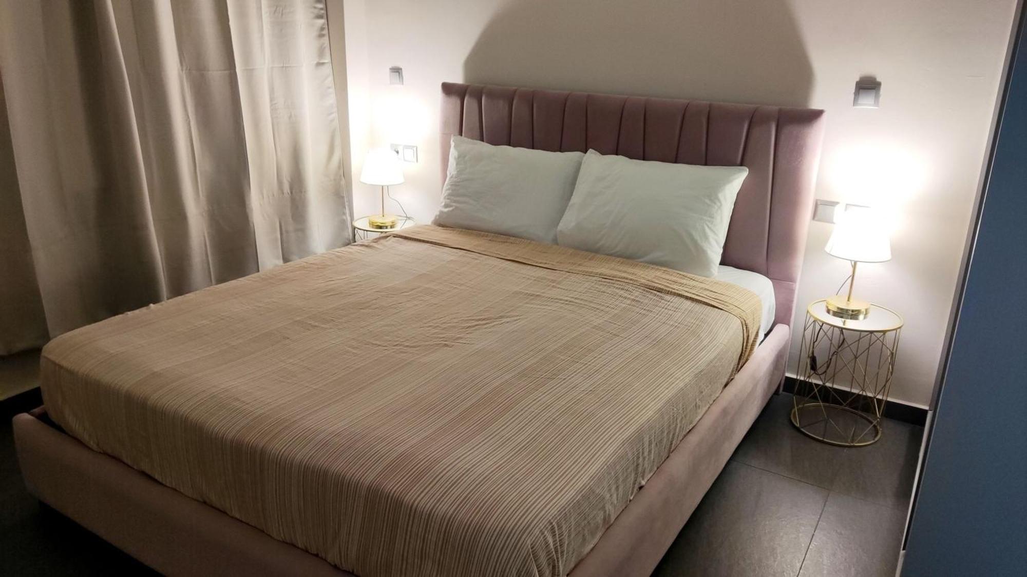 Ermou Downtown Suites By Athens Urban Retreat Екстер'єр фото