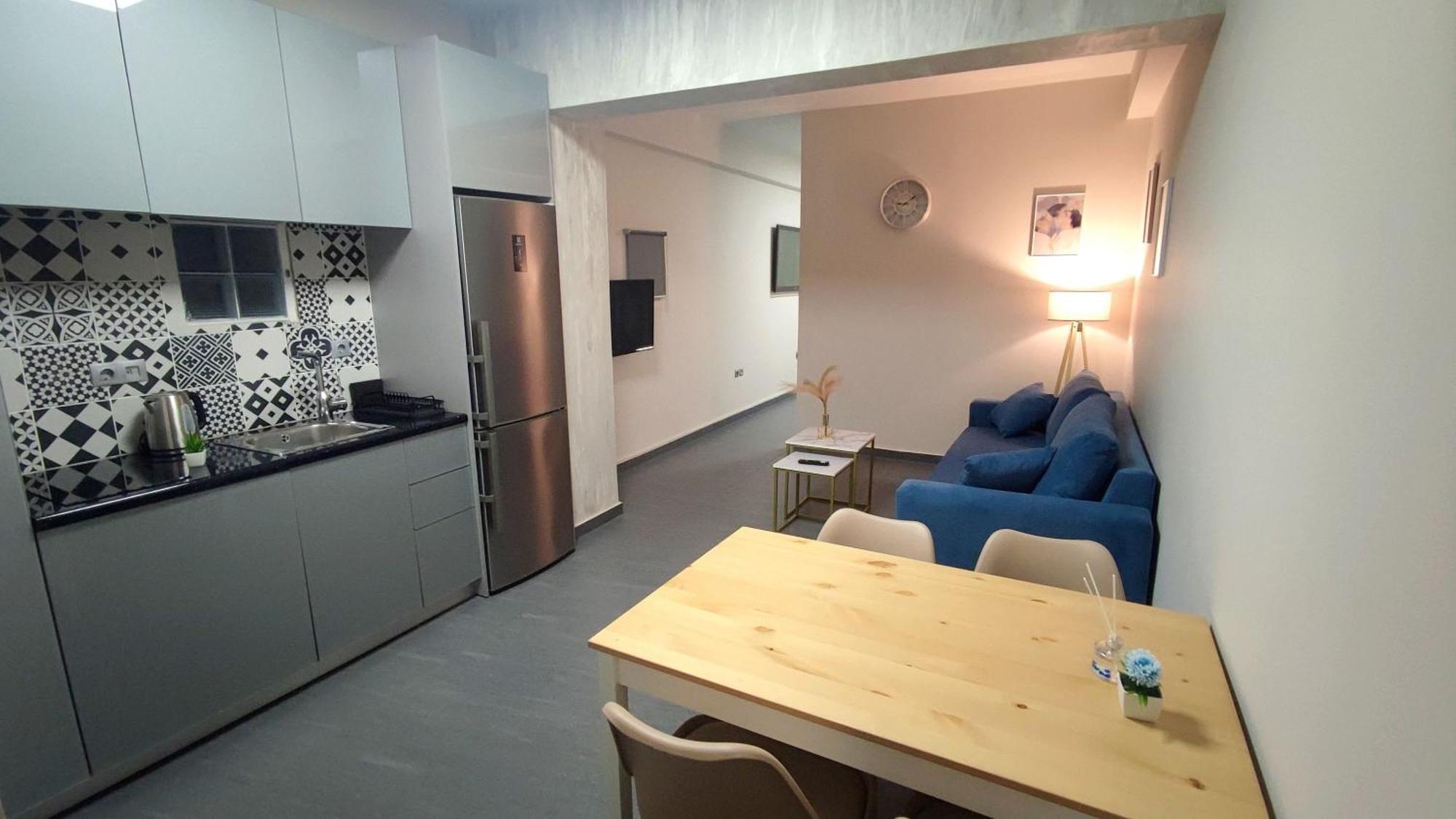 Ermou Downtown Suites By Athens Urban Retreat Екстер'єр фото